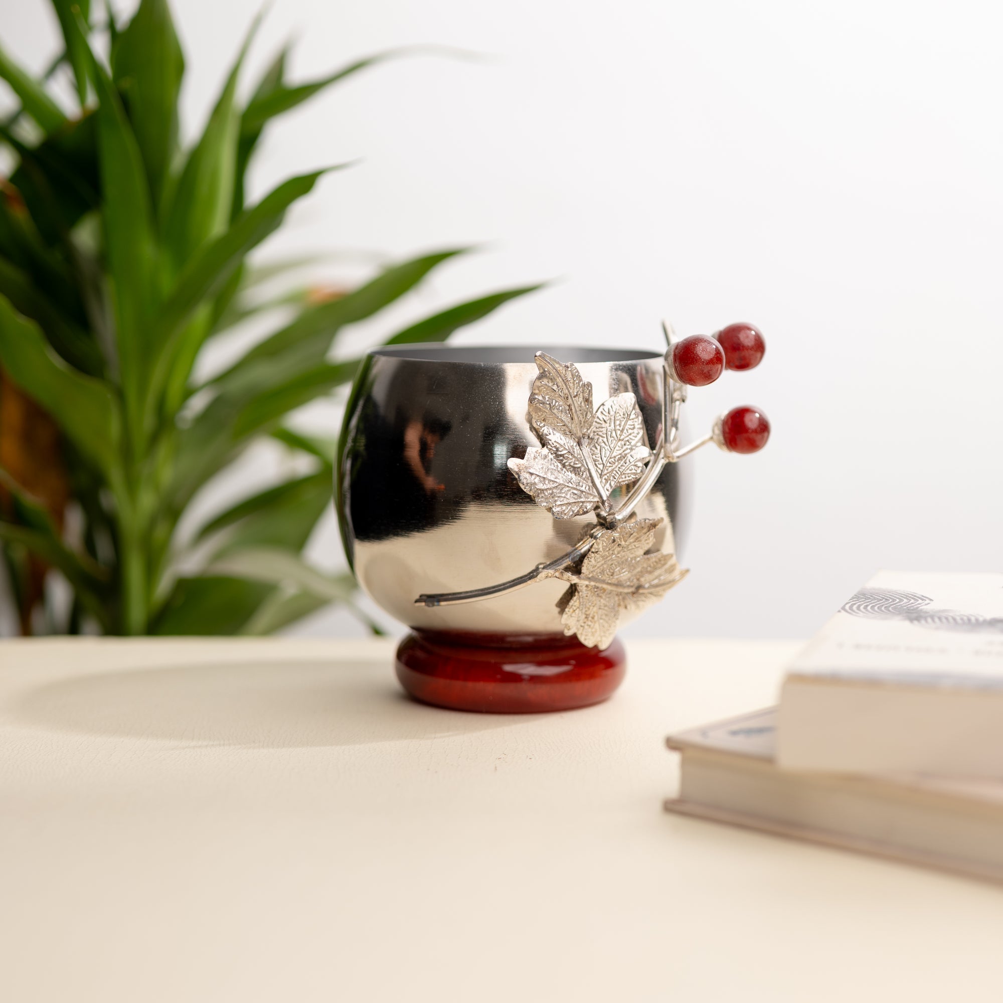 Autumn Berries Ornament Bowl